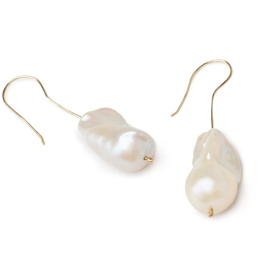 Baroque Pearl earrings 14kt solid yellow gold