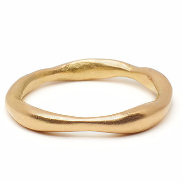 Organic Gold Wedding Band in recycled gold handmade sustainable jewelry in Brooklyn NY 